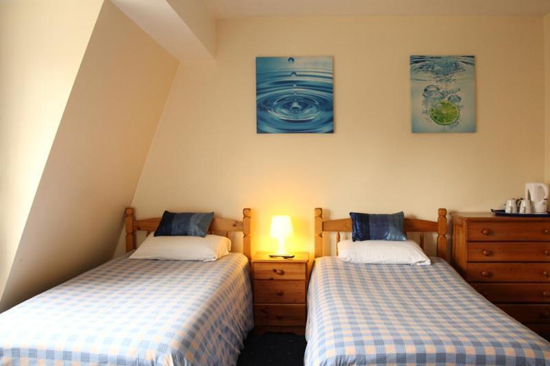 Whitehouse Guestrooms Bristol Exterior photo